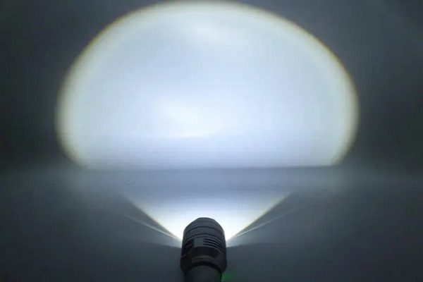 LED调光电源怎么分别优质与劣质? LED调光电源怎么分别优质与劣质?